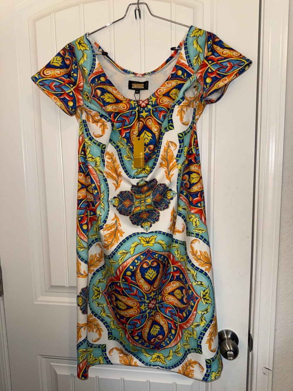 Alexia Admor White Mini Dress with Blue, Yellow and Orange Baroque Print Sz 16